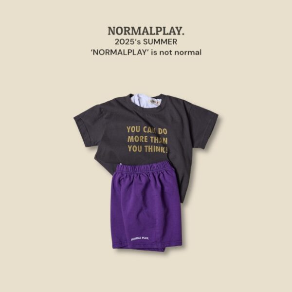 (預購) Normal play- 英文標語上衣