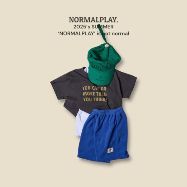 (預購) Normal play- 英文標語上衣