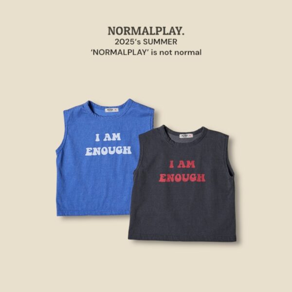 (預購) Normal play- 英文標語背心上衣