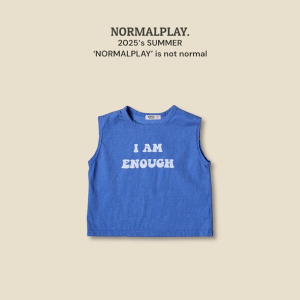 (預購) Normal play- 英文標語背心上衣