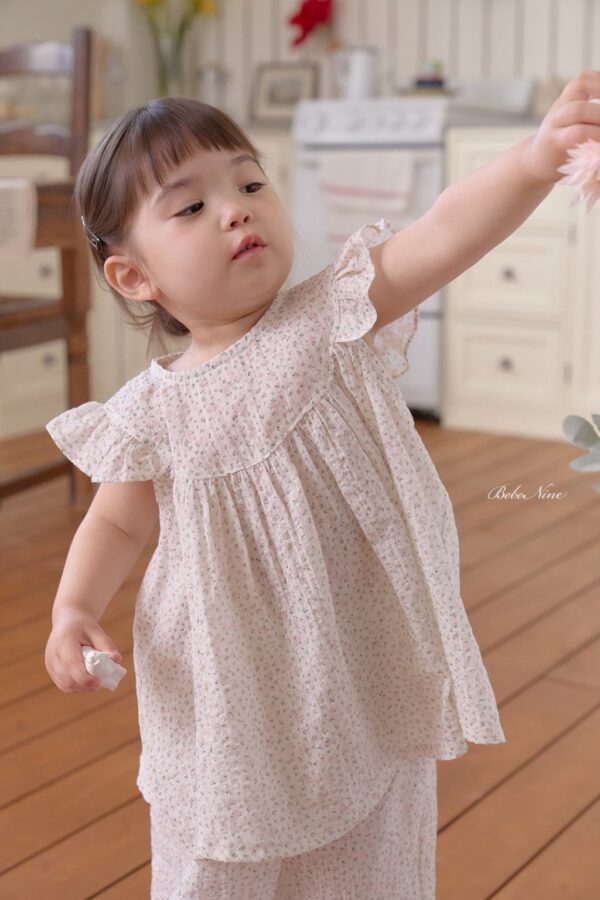 26SS 韓國童裝 碎花小飛袖套裝