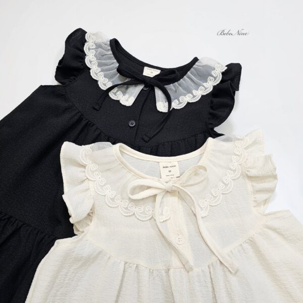 26SS 韓國童裝 蕾絲花瓣領飛袖連身裙