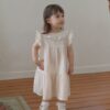26SS 韓國童裝 蕾絲花瓣領飛袖連身裙