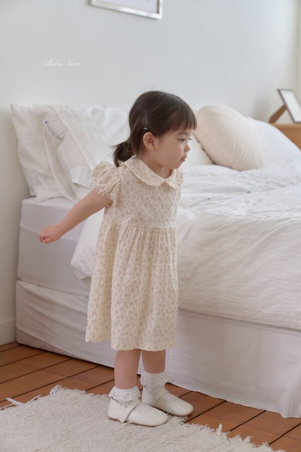 26SS 韓國童裝 碎花小圓領澎袖連身裙