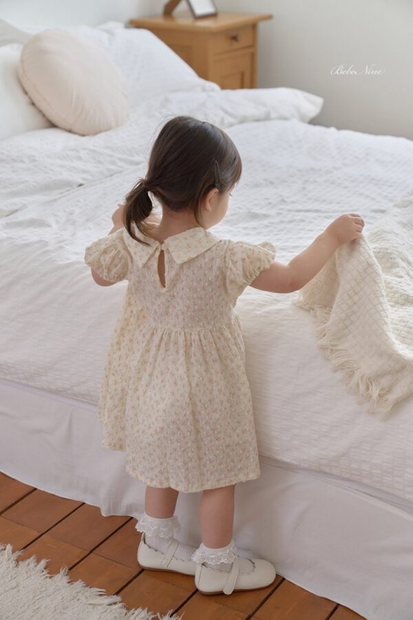 26SS 韓國童裝 碎花小圓領澎袖連身裙