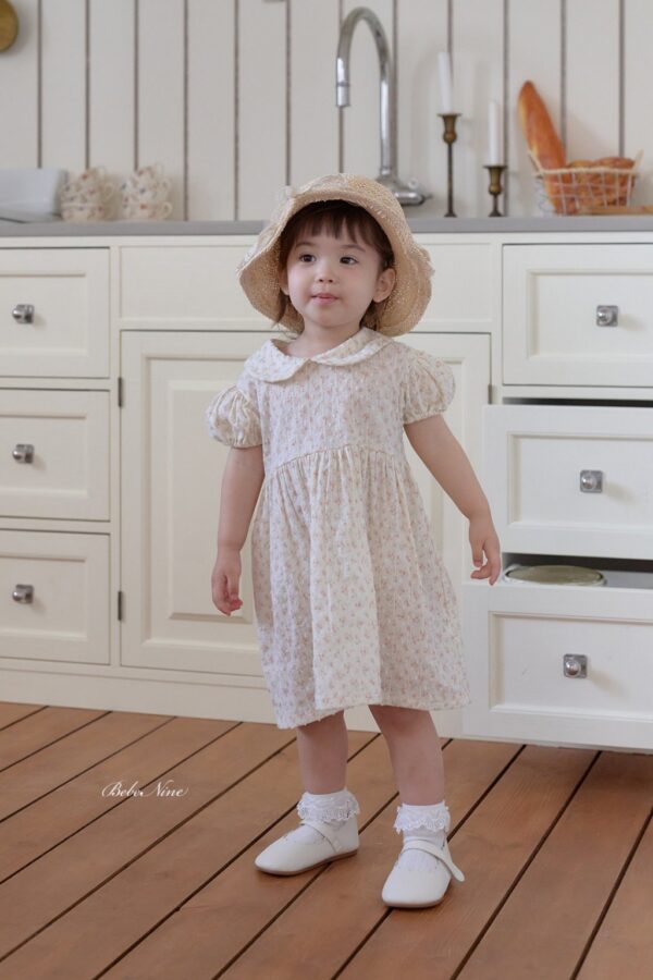 26SS 韓國童裝 碎花小圓領澎袖連身裙