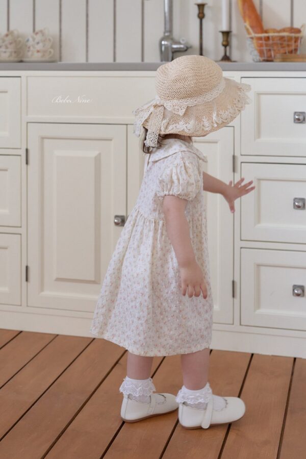 26SS 韓國童裝 碎花小圓領澎袖連身裙