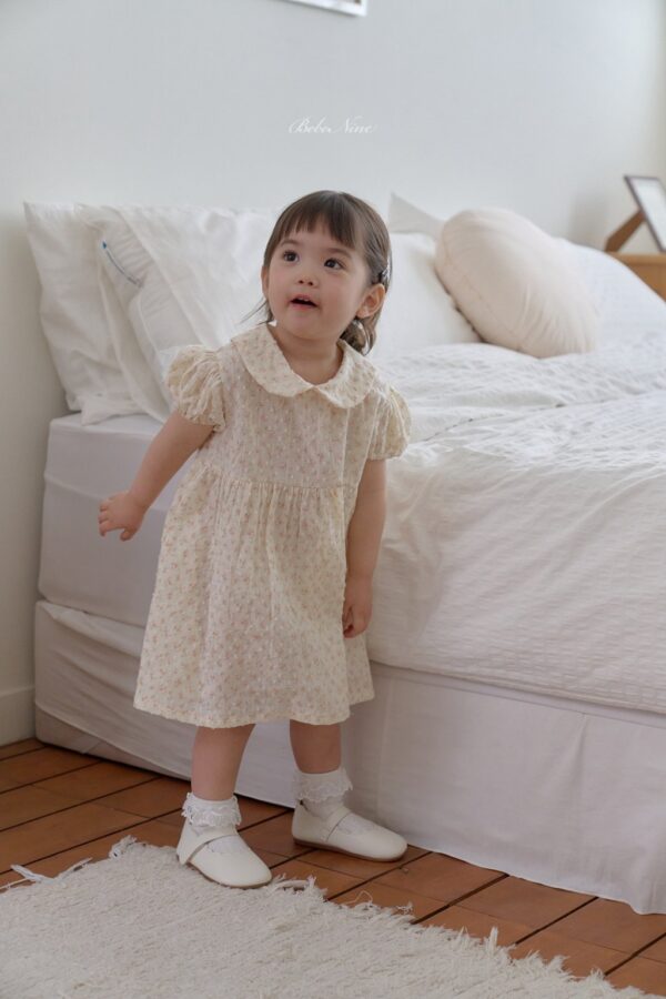 26SS 韓國童裝 碎花小圓領澎袖連身裙