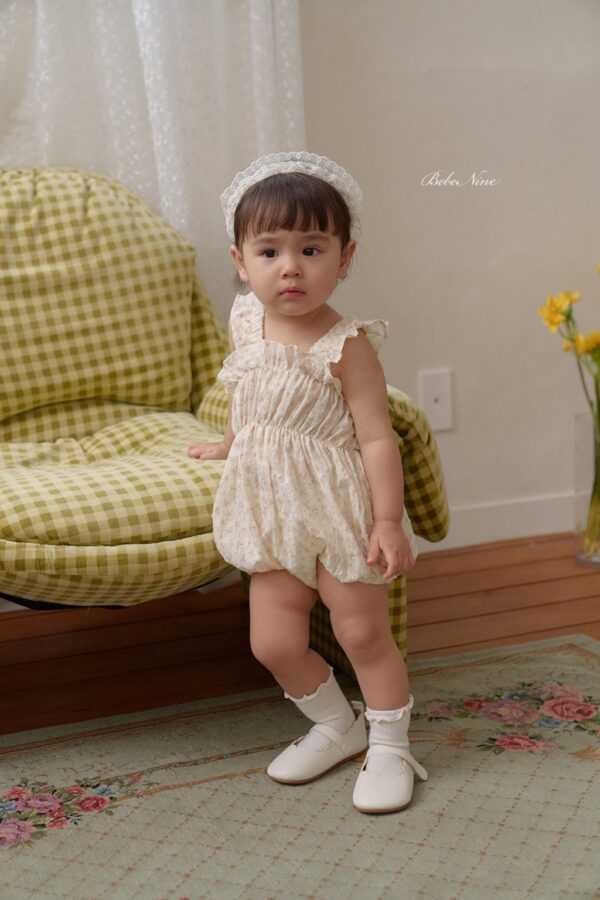 26SS 韓國童裝 小碎花抓褶荷葉邊背心包屁