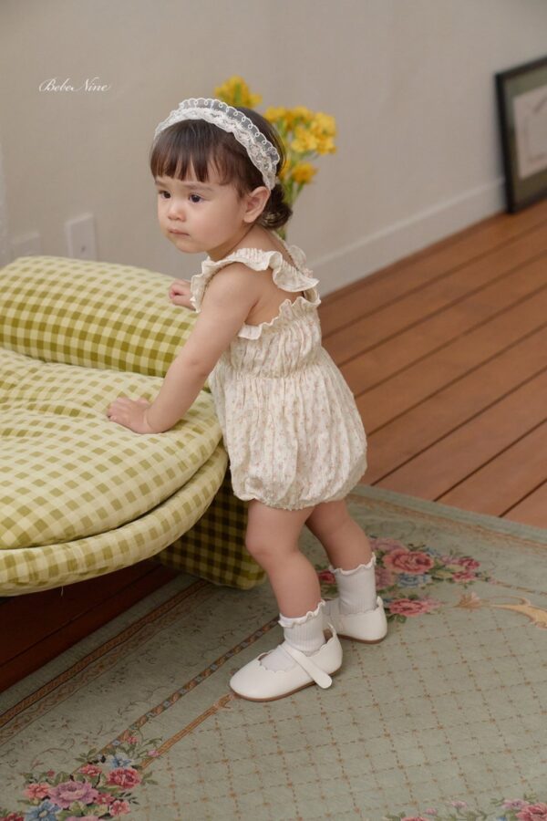 26SS 韓國童裝 小碎花抓褶荷葉邊背心包屁