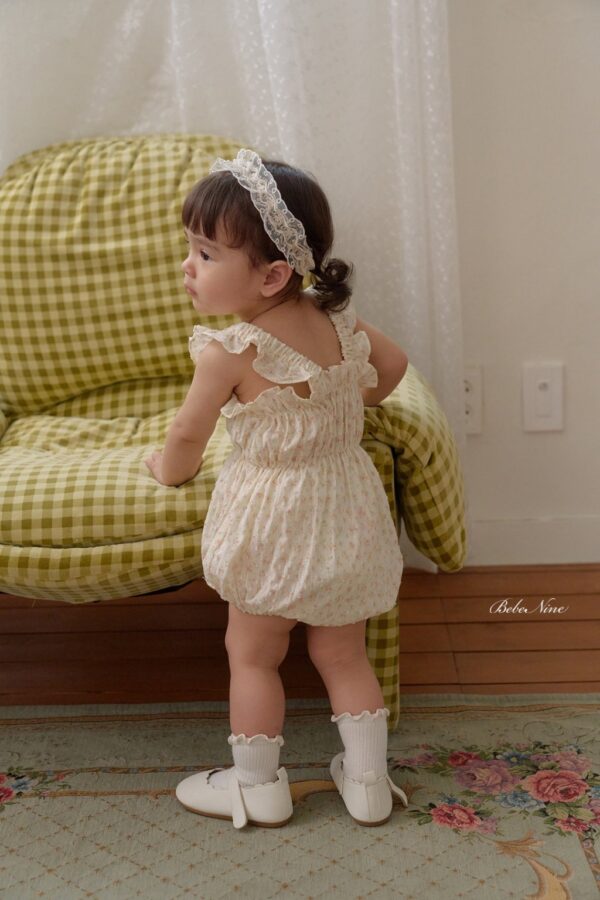 26SS 韓國童裝 小碎花抓褶荷葉邊背心包屁