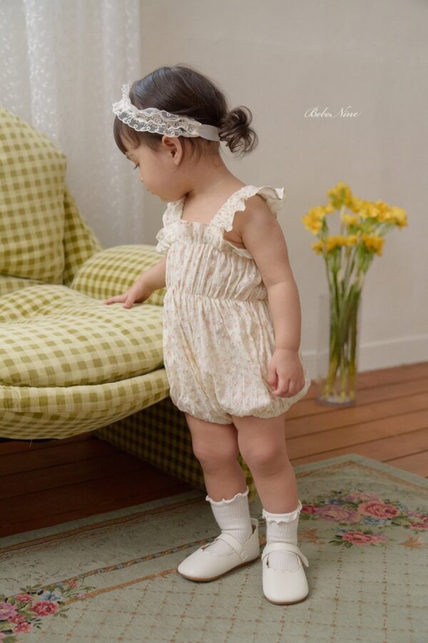 26SS 韓國童裝 小碎花抓褶荷葉邊背心包屁