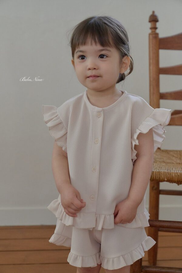 26SS 韓國童裝 鬆餅格小飛袖排扣上下套裝