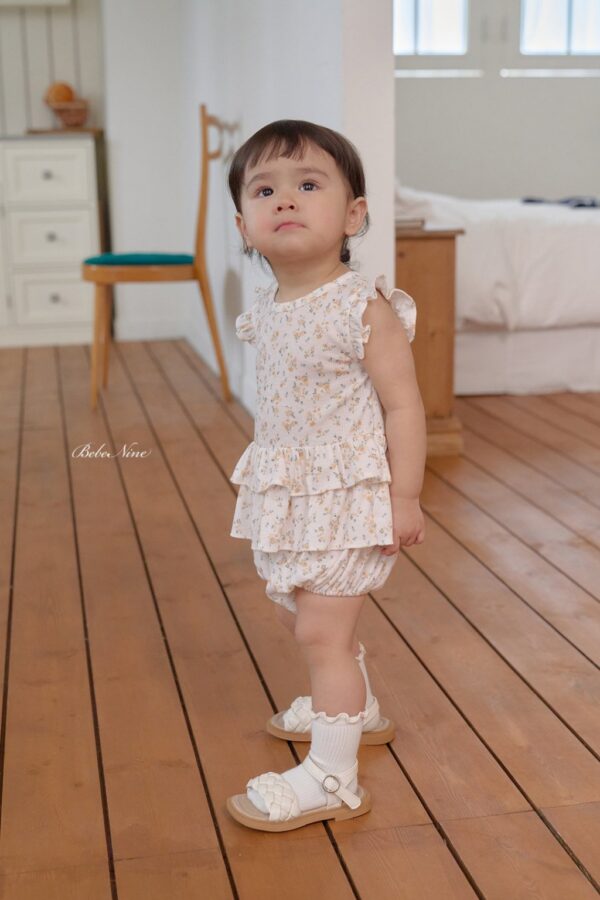 26SS 韓國童裝 小碎花蛋糕襬背心包屁褲套裝