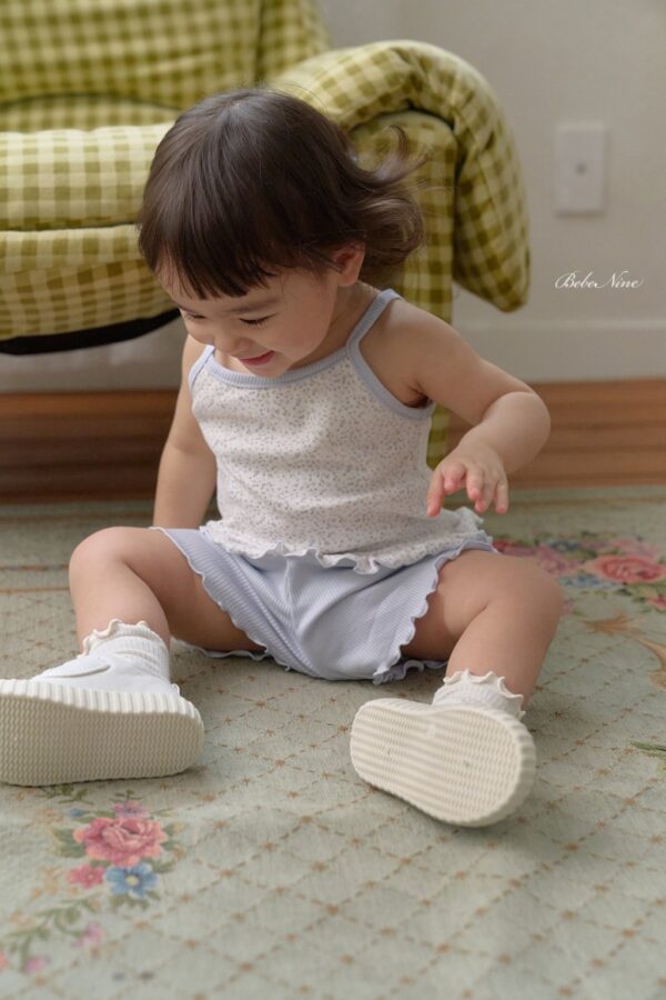 26SS 韓國童裝 小碎花細肩背心短褲套裝