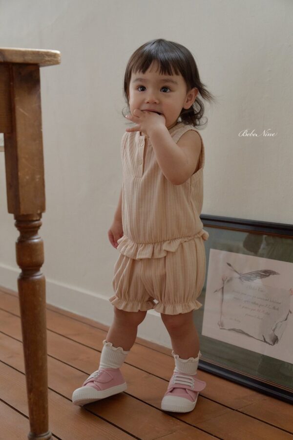 26SS 韓國童裝 直紋荷葉邊背心短褲套裝