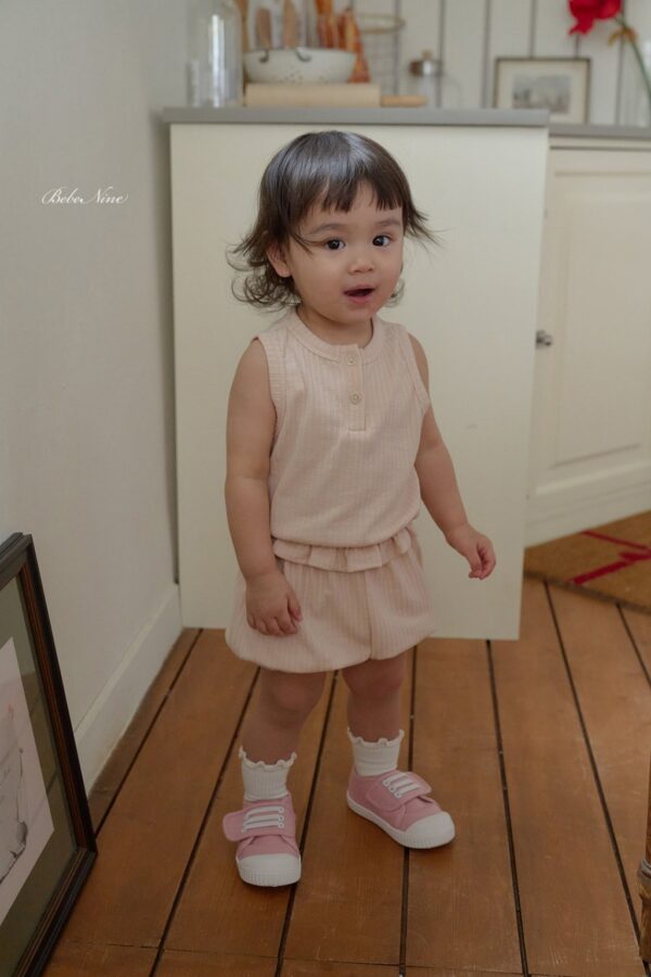 26SS 韓國童裝 直紋荷葉邊背心短褲套裝