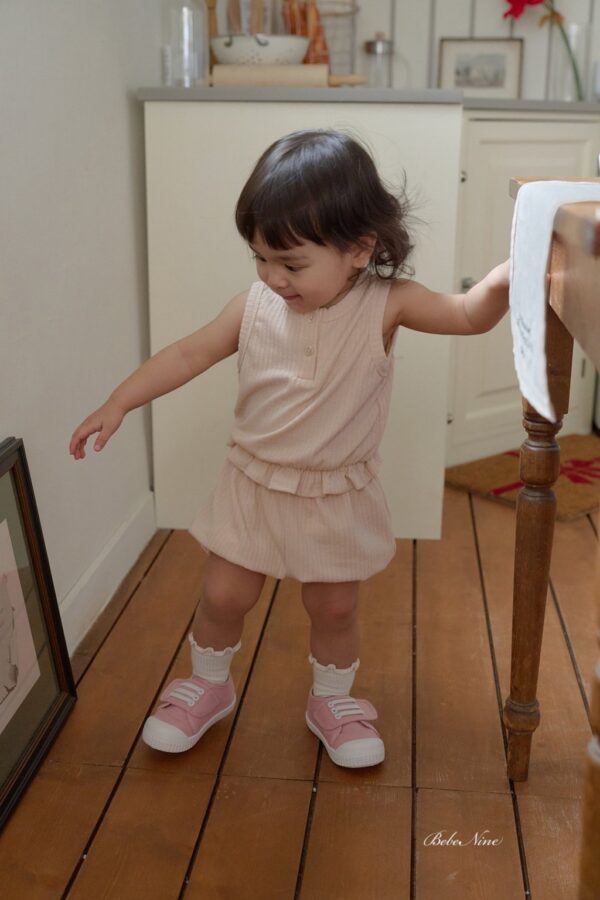 26SS 韓國童裝 直紋荷葉邊背心短褲套裝