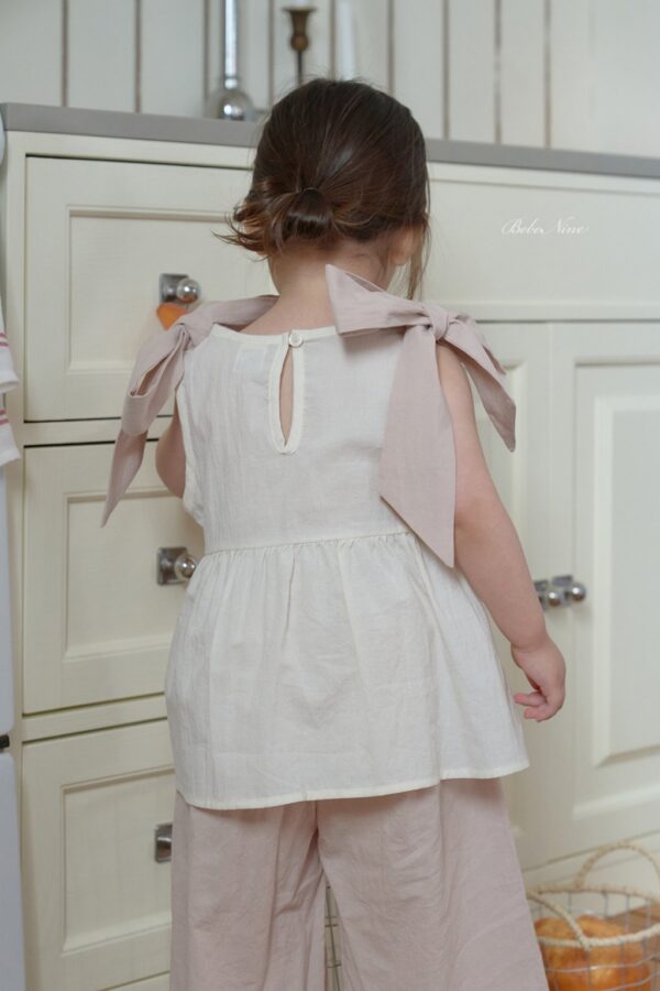 26SS 韓國童裝 雙肩大大大蝴蝶結寬襬背心上衣