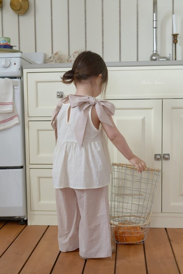 26SS 韓國童裝 雙肩大大大蝴蝶結寬襬背心上衣