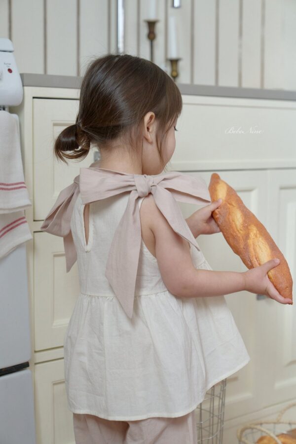 26SS 韓國童裝 雙肩大大大蝴蝶結寬襬背心上衣