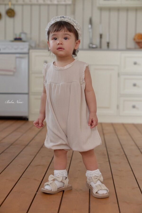 26SS 韓國童裝 蕾絲滾邊背心連身套裝