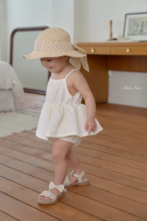 26SS 韓國童裝 格紋抓褶寬襬背心包屁