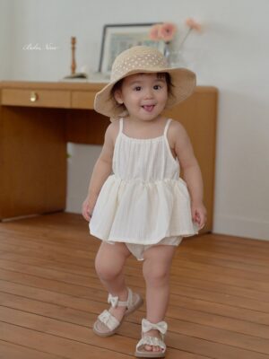 26SS 韓國童裝 格紋抓褶寬襬背心包屁