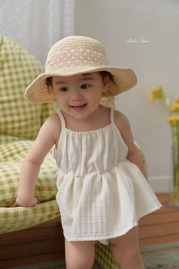 26SS 韓國童裝 格紋抓褶寬襬背心包屁