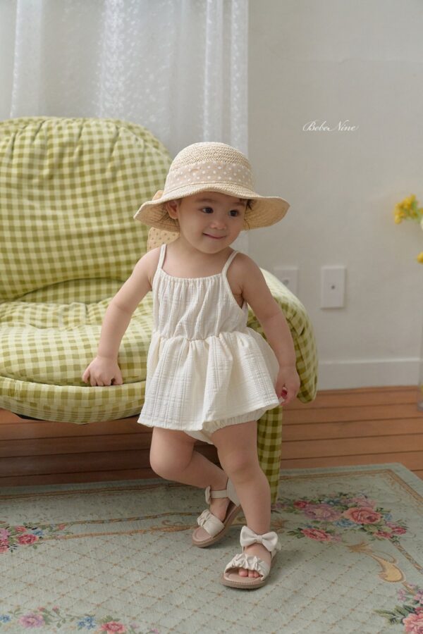 26SS 韓國童裝 格紋抓褶寬襬背心包屁