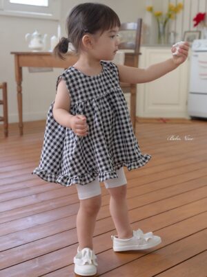 26SS 韓國童裝 格紋荷葉邊寬襬背心上衣