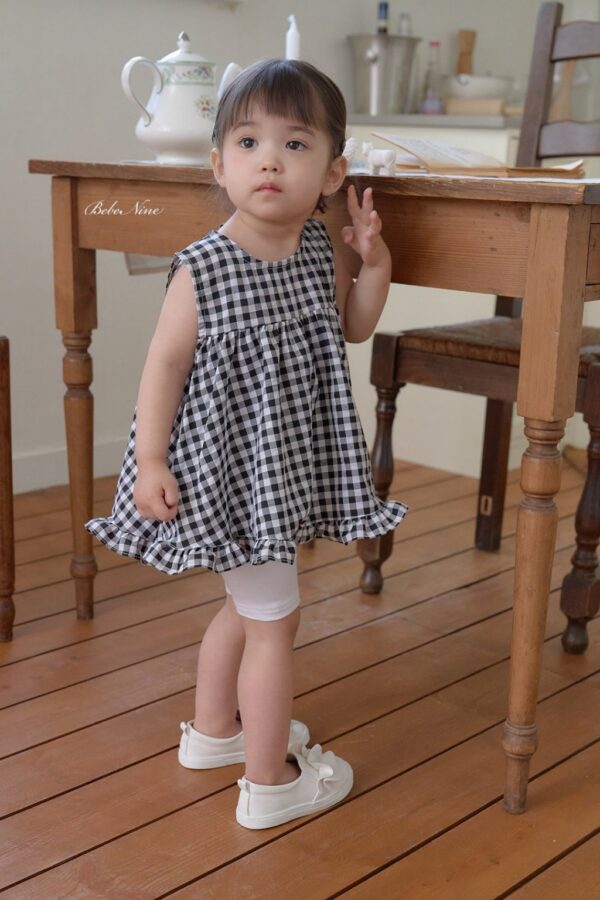 26SS 韓國童裝 格紋荷葉邊寬襬背心上衣