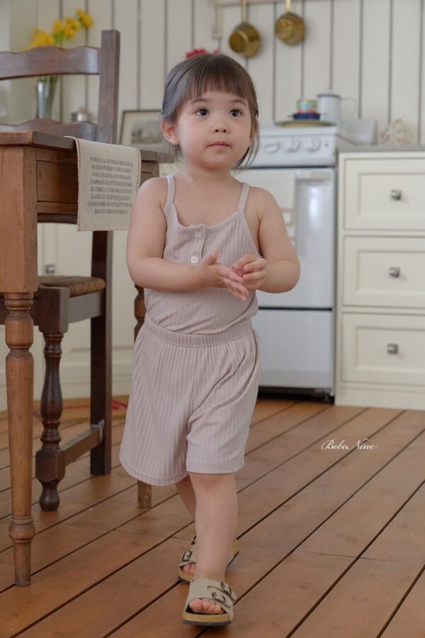 26SS 韓國童裝 鈕扣羅紋背心短褲套裝