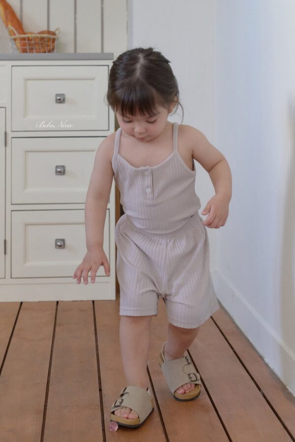 26SS 韓國童裝 鈕扣羅紋背心短褲套裝