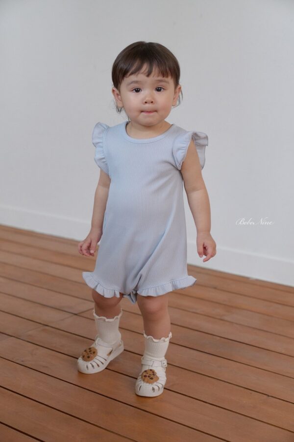 26SS 韓國童裝 羅紋小飛袖荷葉邊連身套裝