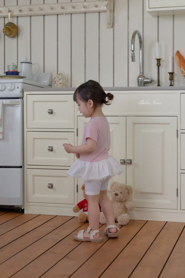 26SS 韓國童裝 波浪寬擺拼色圓領上衣