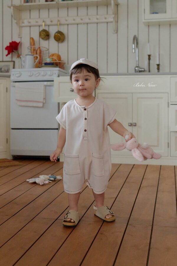 26SS 韓國童裝 方口袋縫線邊排扣連身套裝