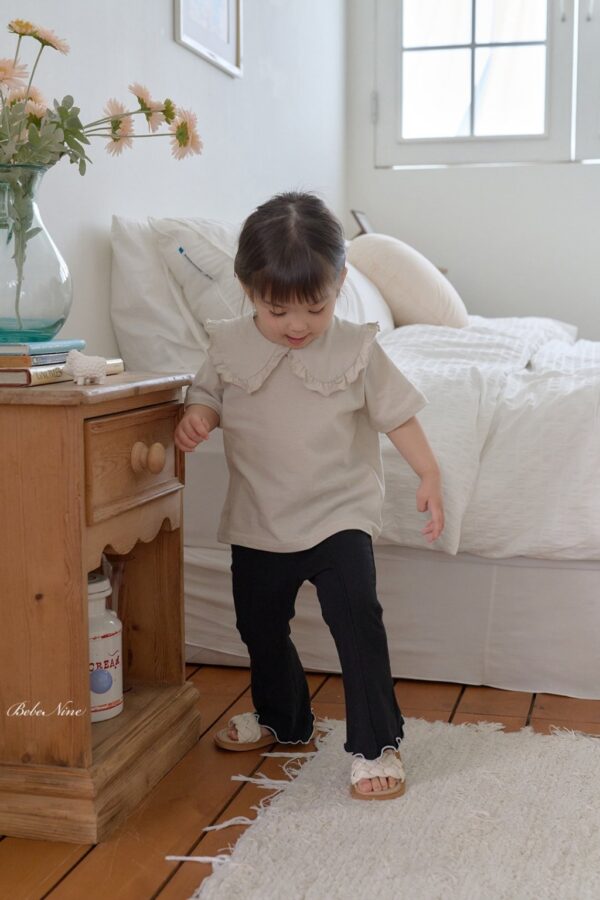 26SS 韓國童裝 荷葉捲邊三角圓領上衣