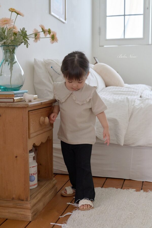 26SS 韓國童裝 荷葉捲邊三角圓領上衣