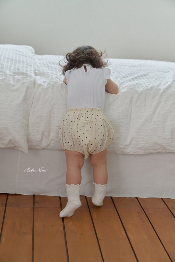 26SS 韓國童裝 碎花點點抓摺燈籠褲