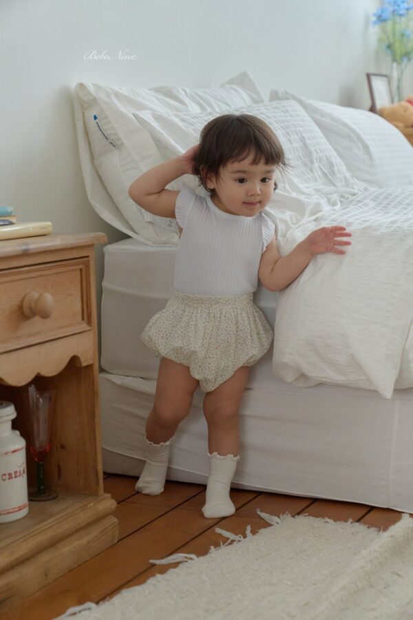 26SS 韓國童裝 碎花點點抓摺燈籠褲