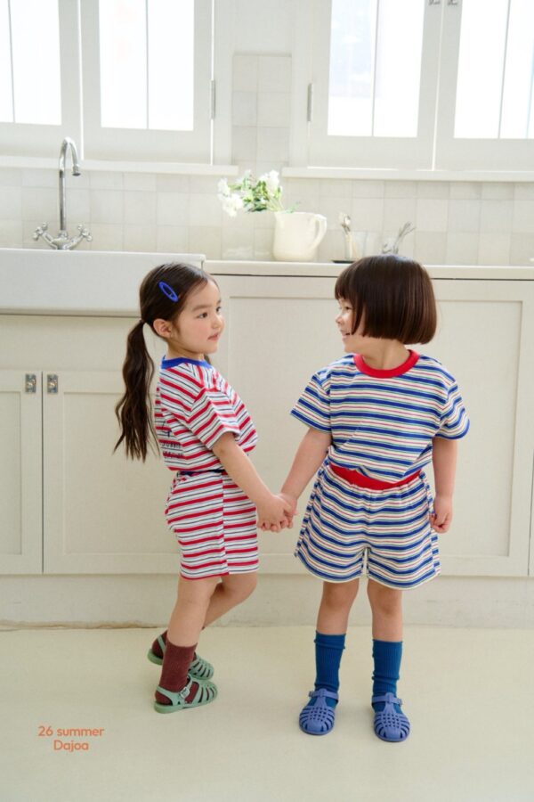 26SS 韓國童裝 橫條紋圓領拚色上下套裝