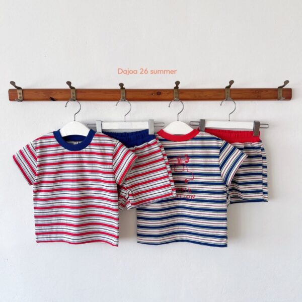 26SS 韓國童裝 橫條紋圓領拚色上下套裝