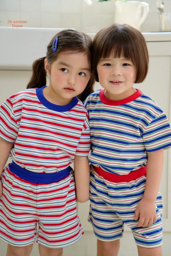 26SS 韓國童裝 橫條紋圓領拚色上下套裝