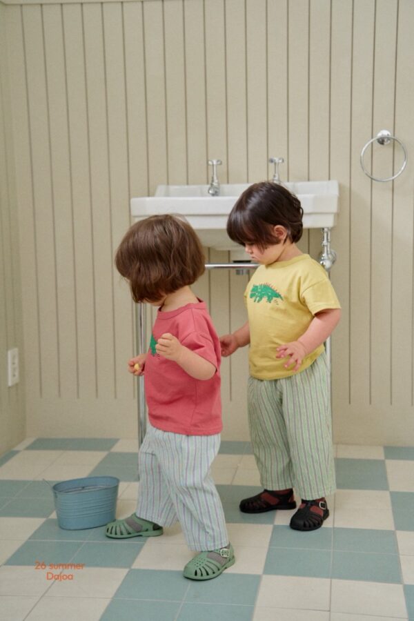 26SS 韓國童裝 鱷魚上衣直條紋長褲套裝