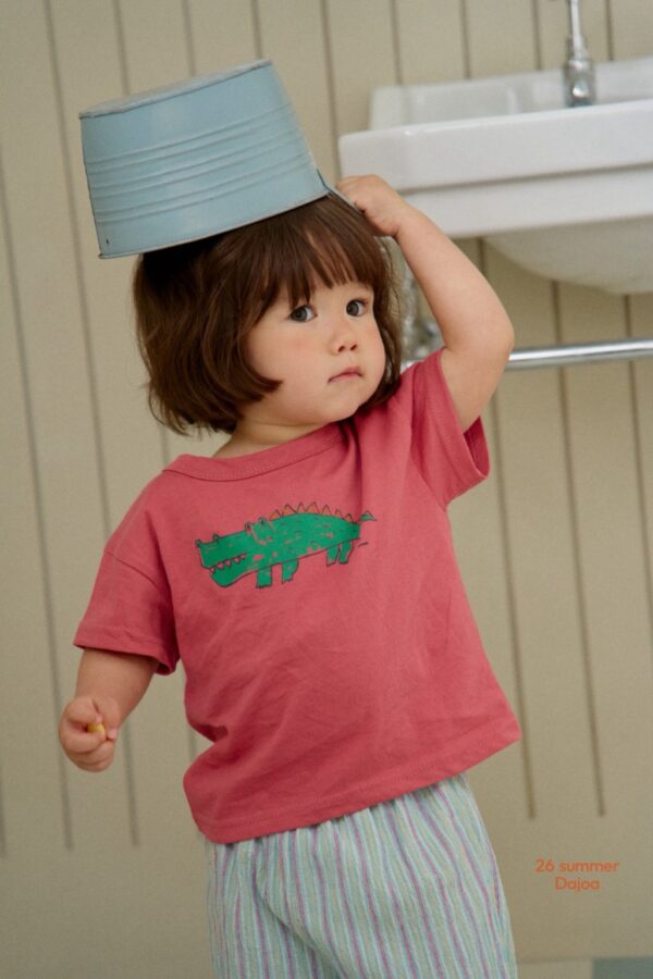 26SS 韓國童裝 鱷魚上衣直條紋長褲套裝