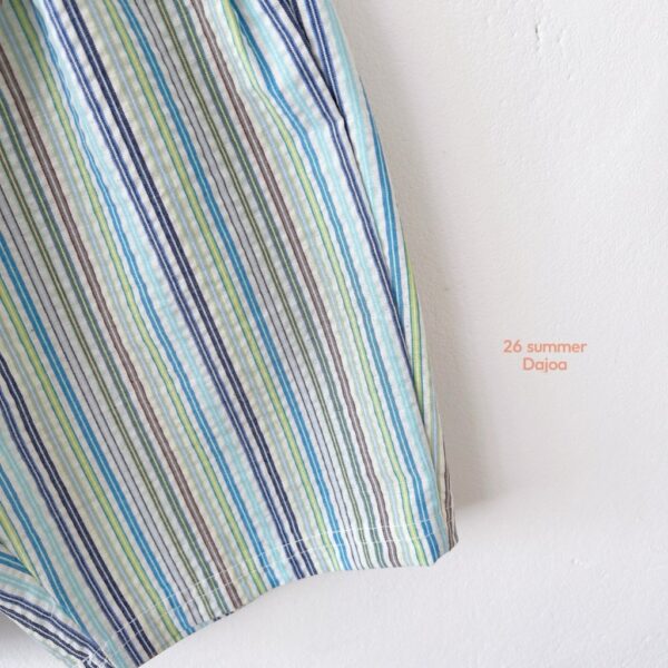 26SS 韓國童裝 噴火恐龍上衣直條紋短褲套裝