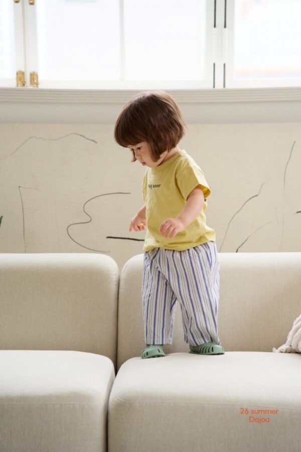 26SS 韓國童裝 ONLY AMOR短袖上衣直條紋長寬褲套裝