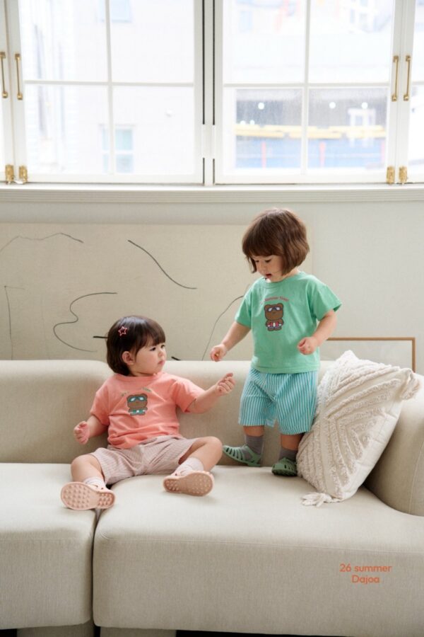 26SS 韓國童裝 泳圈小熊直紋短褲套裝