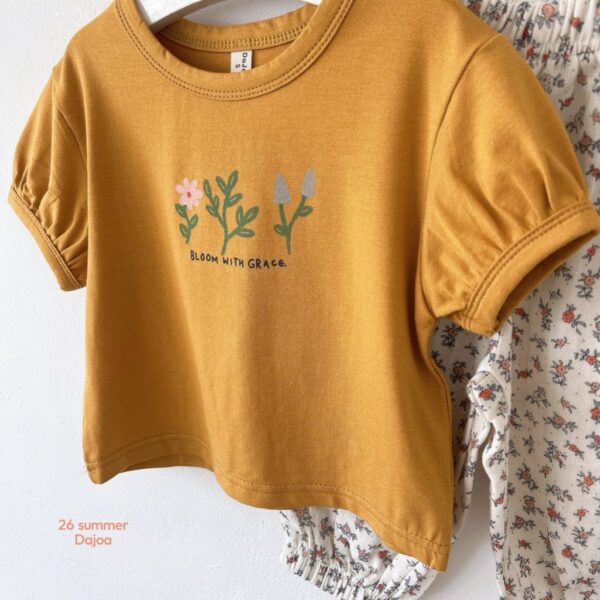 26SS 韓國童裝 三朵小花上衣碎花長褲套裝